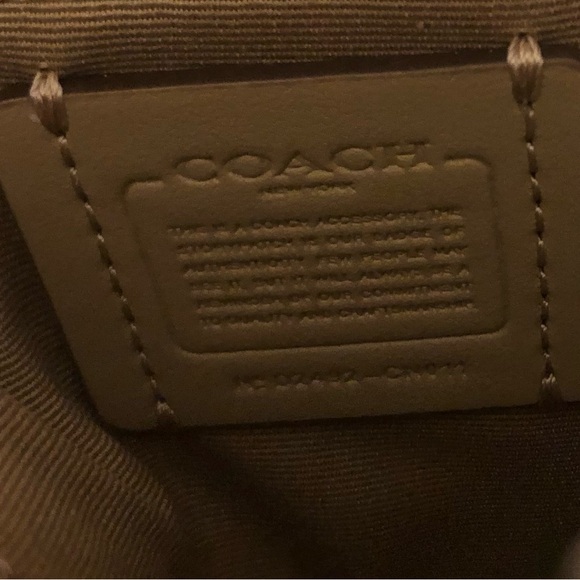 COACH MINI PAYTON BAG NWOT - Picture 9 of 16